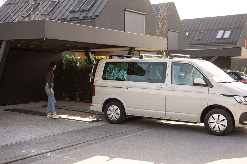 Skaza-pohodne_plošče-250309-ZK-00077