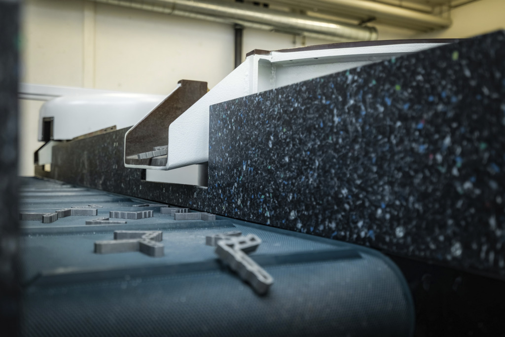 IMG Parts Conveyor belt [Web_Quality]