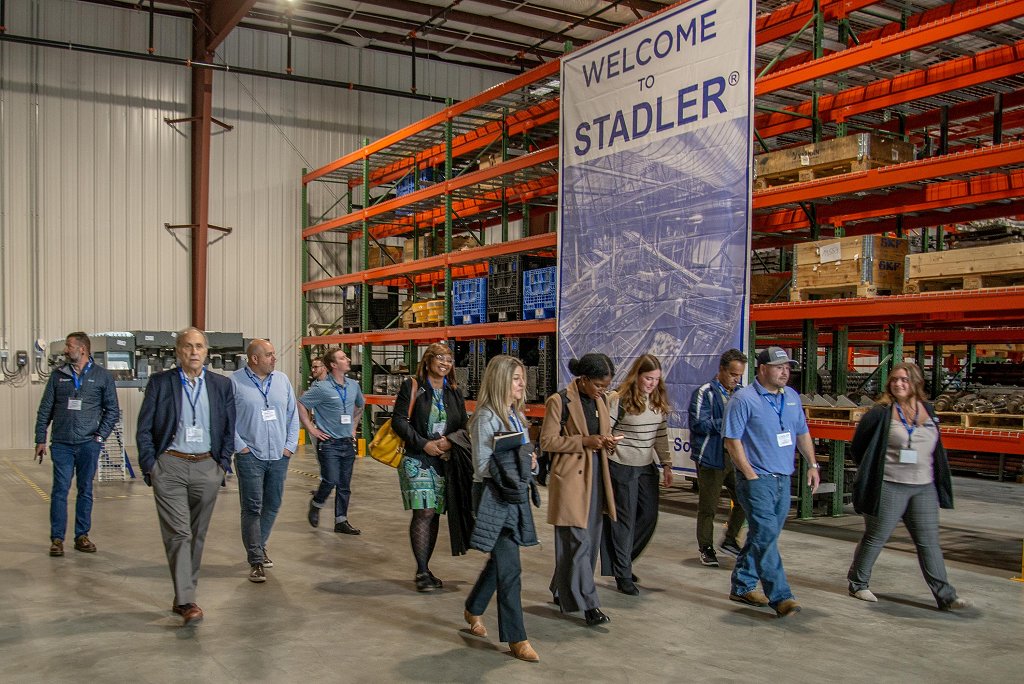 Photo_07_STADLER US New Premises Inauguration and Rundtour Groups